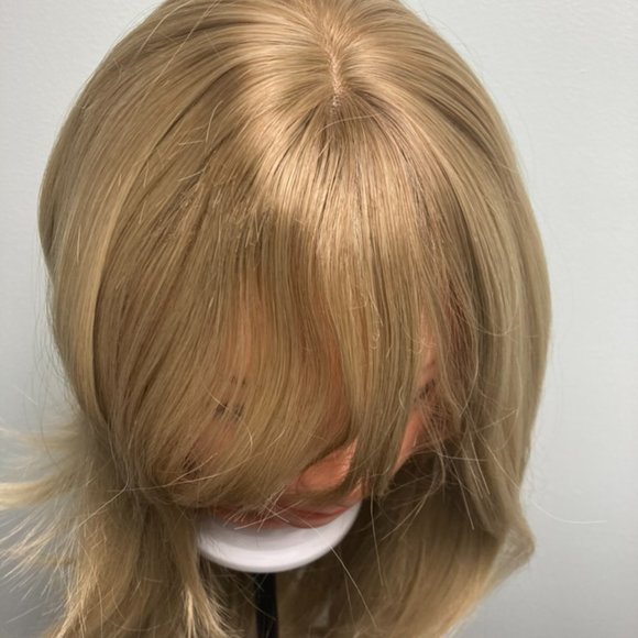 Layered Brown Roots Blonde Wig - Picture 10 of 11